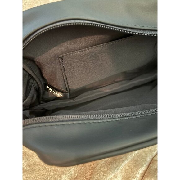 Prada men’s pouch - Picture 3 of 3
